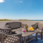 Stunning Home In Rogoznica Holiday home