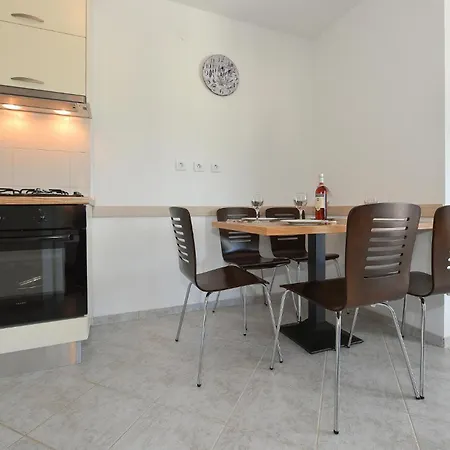 In Rogoznica Ferienhaus Rogoznica (Sibenik-Knin)