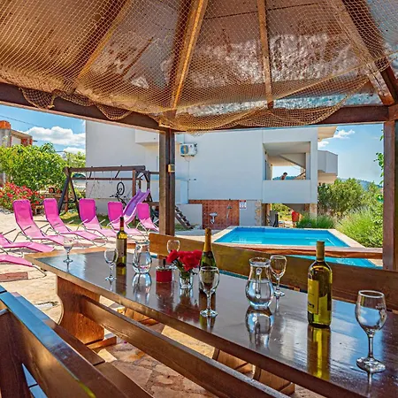 Holiday home Stunning Home In Rogoznica Rogoznica (Sibenik-Knin)