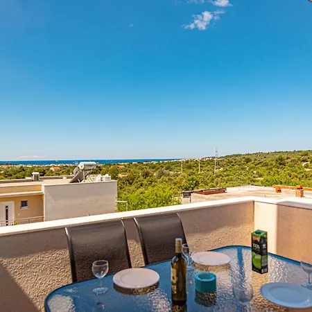 In Rogoznica Ferienhaus