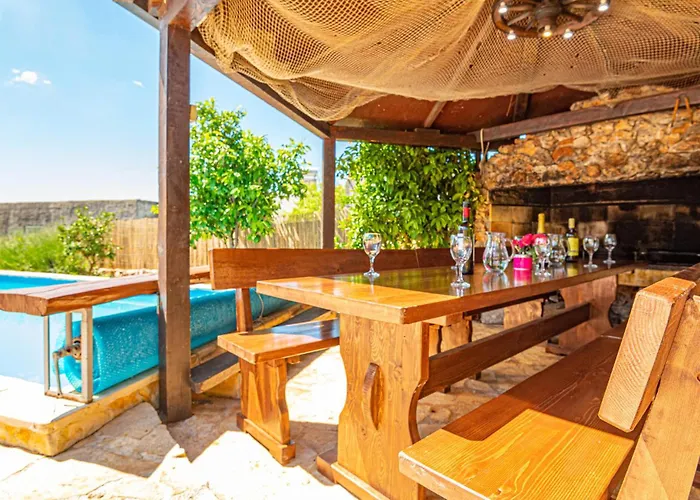 In Rogoznica Tatil Evi